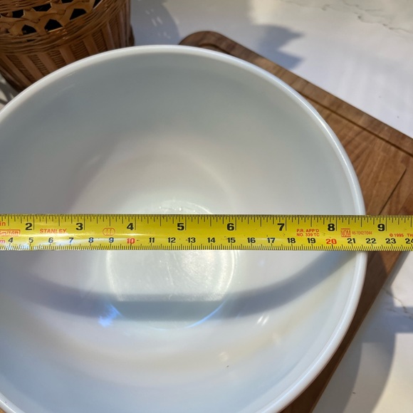 S/3 Vintage Pyrex bowls *imperfect* - Picture 14 of 16